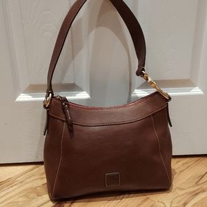 Elegant Brown Leather Shoulder Bag